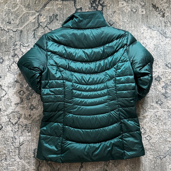 The North Face Dark Green Women's Puffer Jacket - Picture 4 of 7